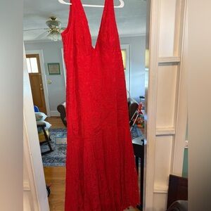 Dave & Johnny Vibrant Red Formal Dress